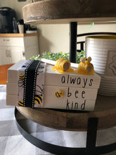 Load image into Gallery viewer, Bee Book Stack