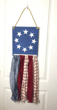 Load image into Gallery viewer, American Flag Banner