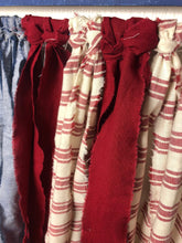 Load image into Gallery viewer, American Flag Banner