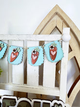 Load image into Gallery viewer, Primitive Bunnies and Carrots Decor Set
